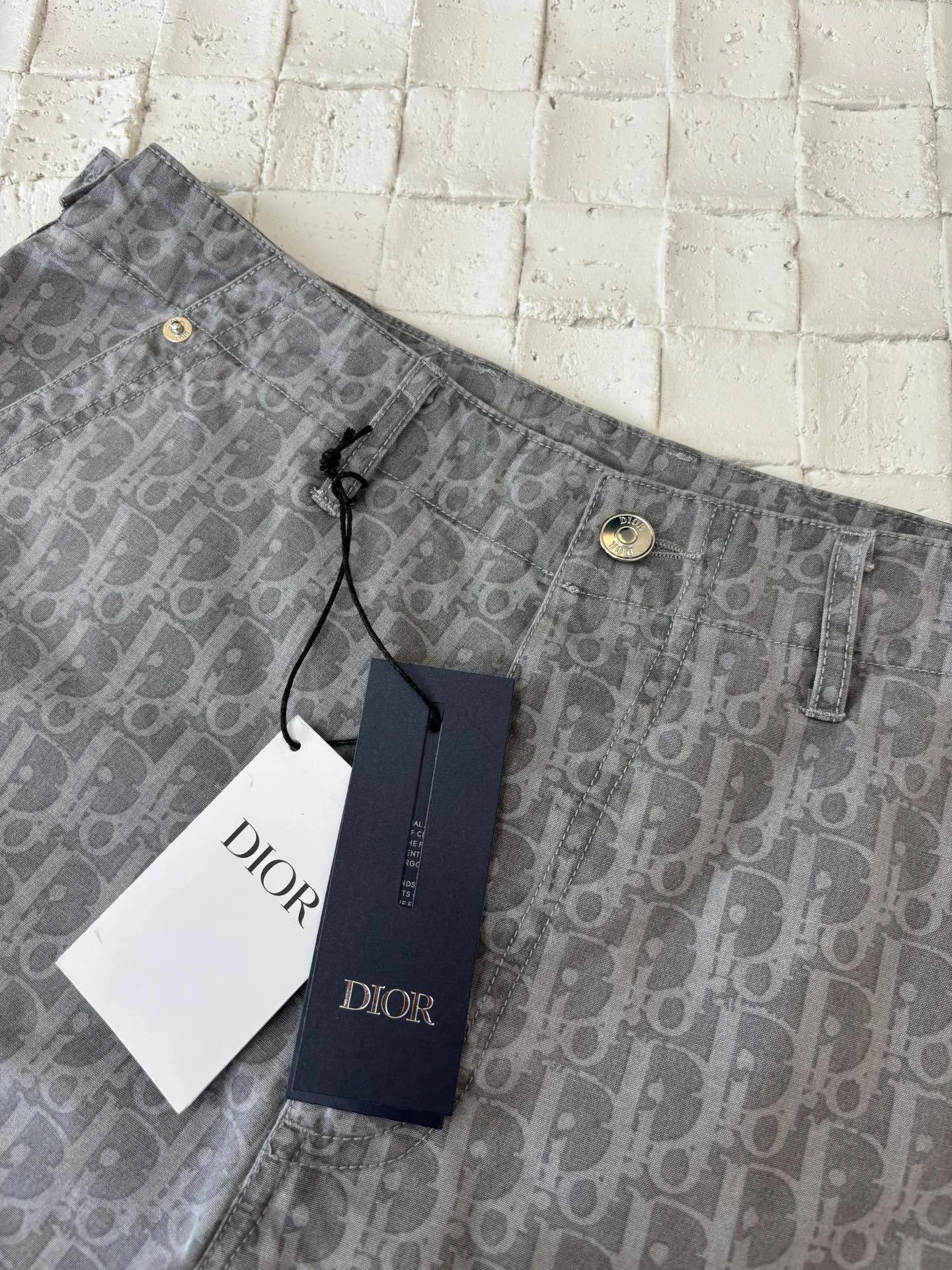 wg.luxury- 4ior item:E-F363F1110